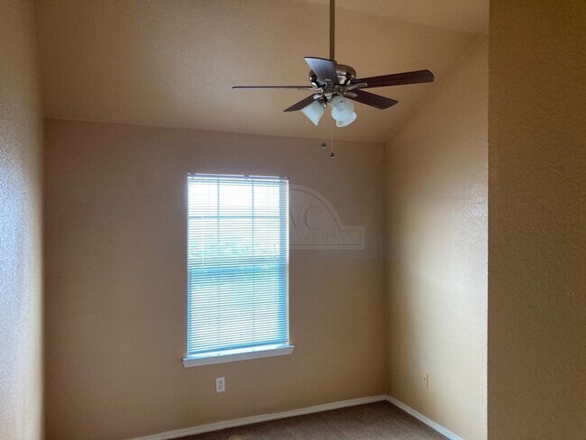 Building Photo - 4002 Eula Bea Ct