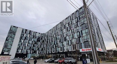 Building Photo - 1900 Simcoe St N