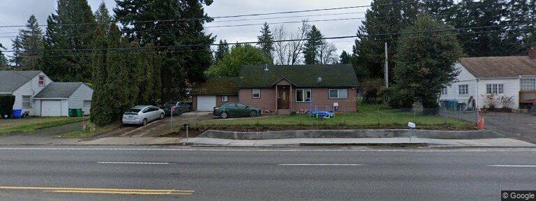Foto principal - 15324 NE Halsey St