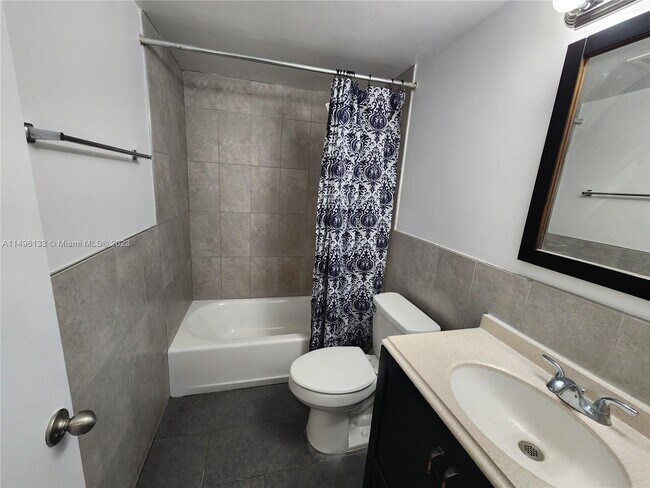 Foto del edificio - 4655 W Palm Ct