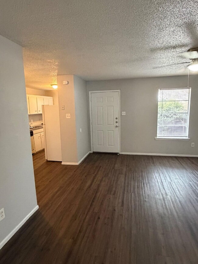 Foto del edificio - 3211 35th St