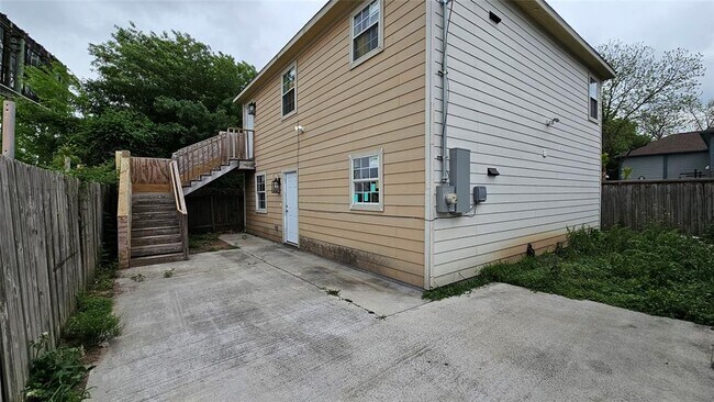 Foto del edificio - 7205 Tremper St
