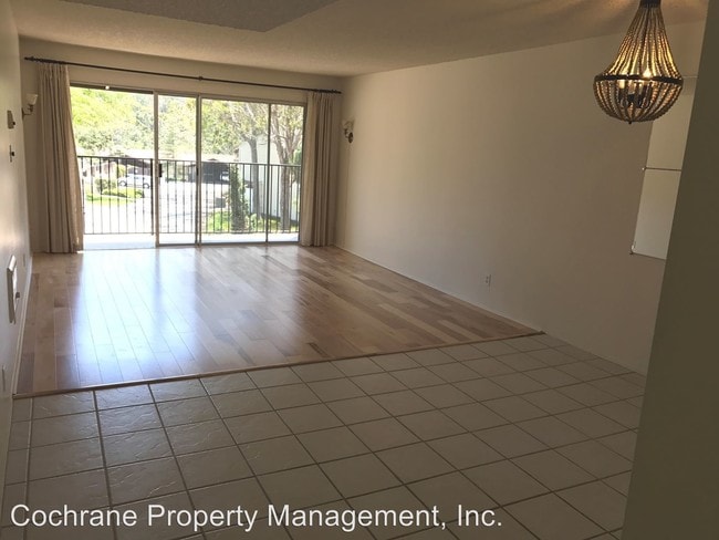 Building Photo - 1046 Miramonte Dr