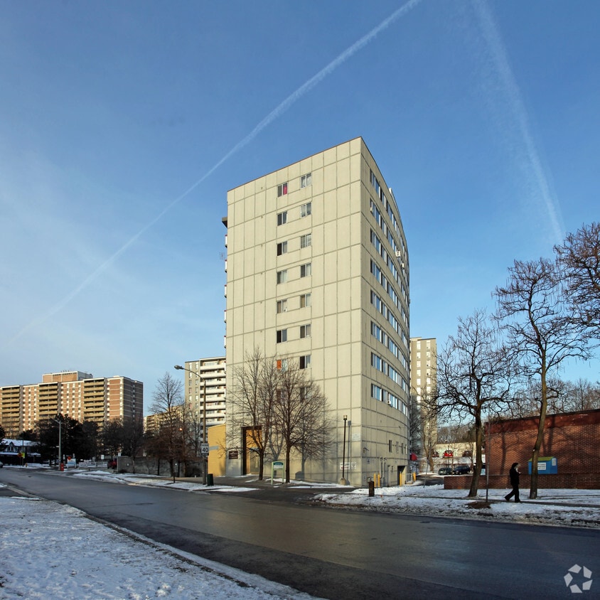 Building Photo - Antrim Apartments
