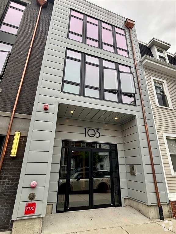 Building Photo - 105 W 3rd St