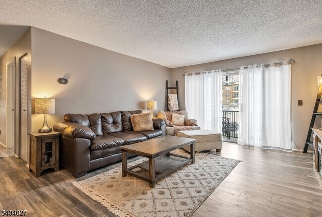 Foto del edificio - 197 Robertson Way