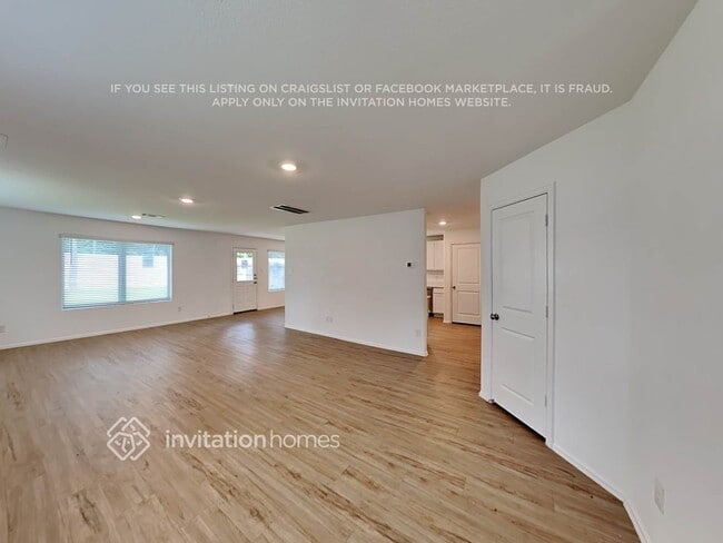 Building Photo - 18630 Via Barletta Ln