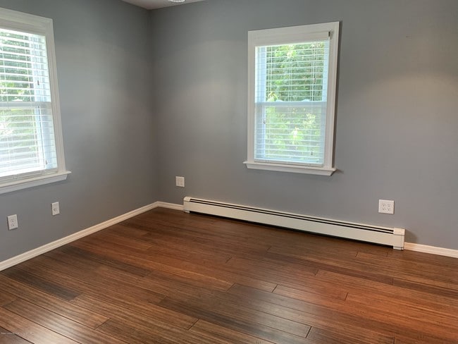 Foto del edificio - 128 Floyd St