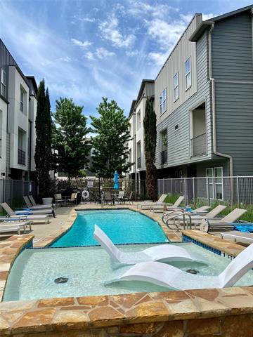Foto principal - 4211 Rawlins St