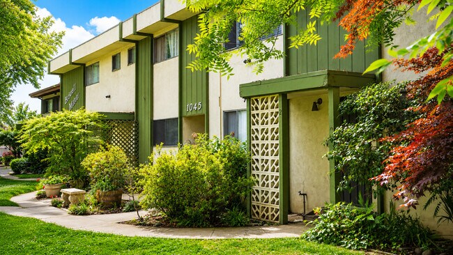 Foto del edificio - Bidwell Manor