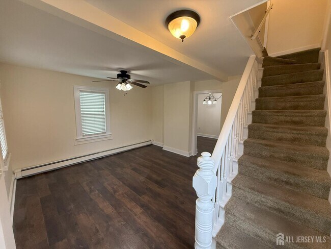 Foto del edificio - 861 Georges Rd