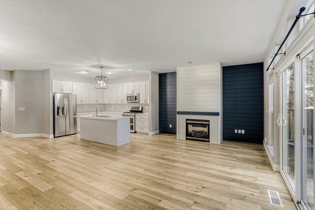 Foto del edificio - 16603 SW 134th Terrace