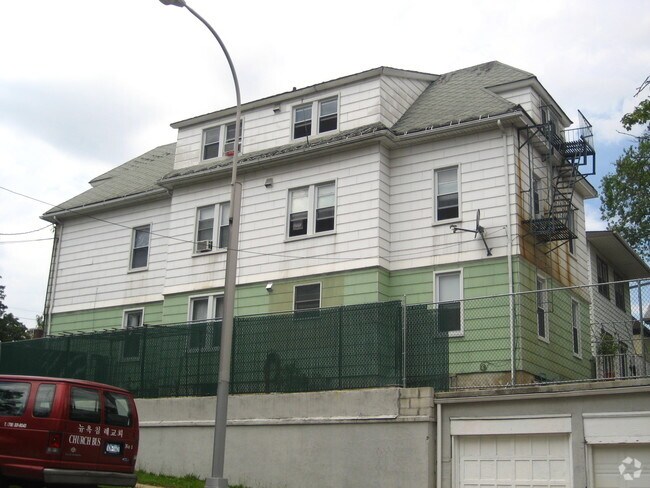 Building Photo - 4279 Murray St