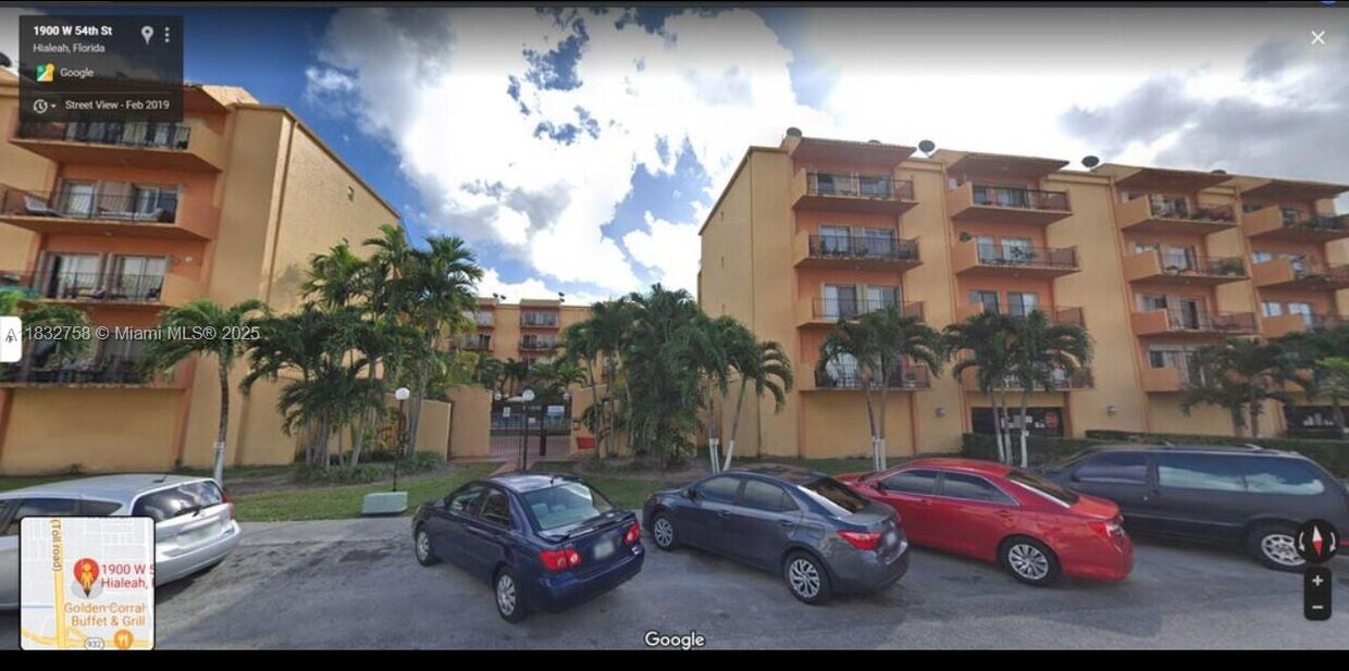 Foto principal - 1900 W 54th St