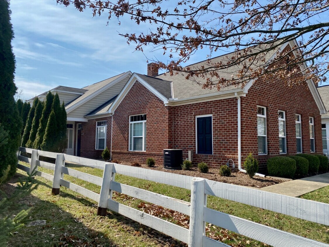 6957 Rothwell St Unit 6957, New Albany, OH 43054 Condo for Rent in