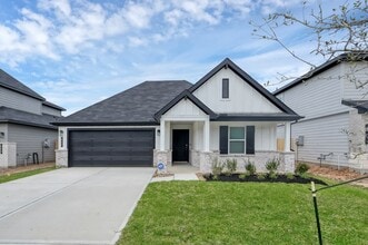 Building Photo - 647 Delicate Arch Dr