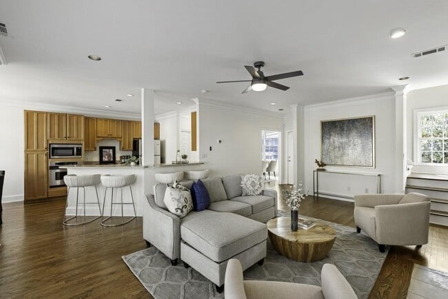 Foto del edificio - 78 Crumley St SE