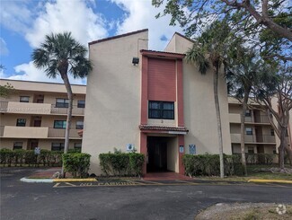 Building Photo - 3396 Foxcroft Rd