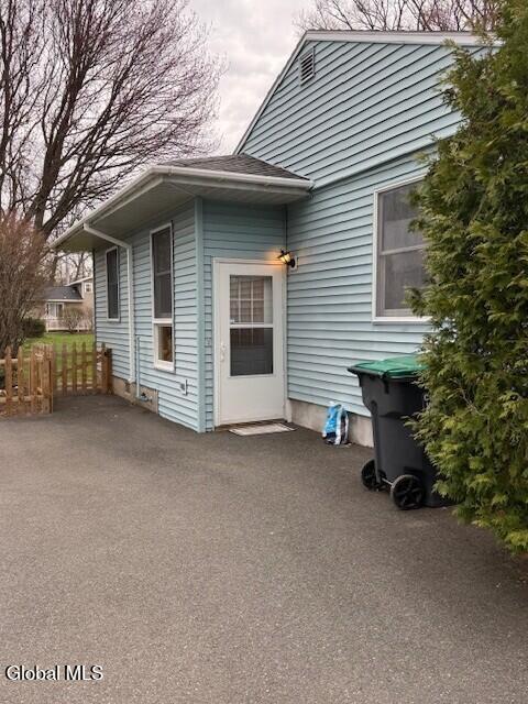 Foto del edificio - 41 Oakwood Dr