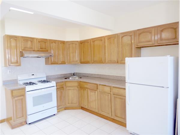 Foto del edificio - 1762 64th St