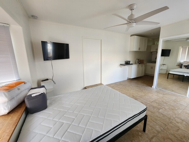 Building Photo - 339 Moi Pl