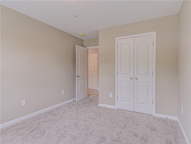 Foto del edificio - 3393 Hidden Stream Ct