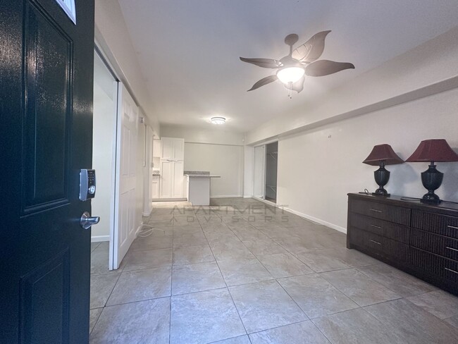 Foto del edificio - Flat $500 1st Month Rent Special! | Prime ...