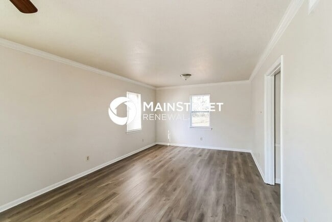 Building Photo - 4 Bedroom Pet-Friendly Home in Memphis, TN...