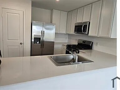 Foto del edificio - 6630 Orange Daylily Ln