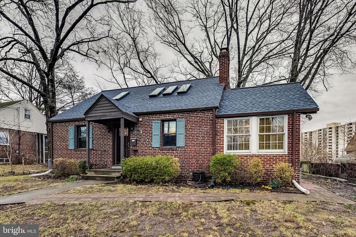 6711 Conway Ave, Takoma Park, MD 20912 House Rental in Takoma Park