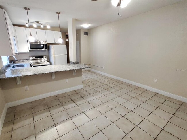 Building Photo - 2609 Marble Ave