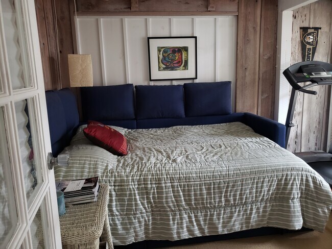 Foto del edificio - 814 Wellesley Ave