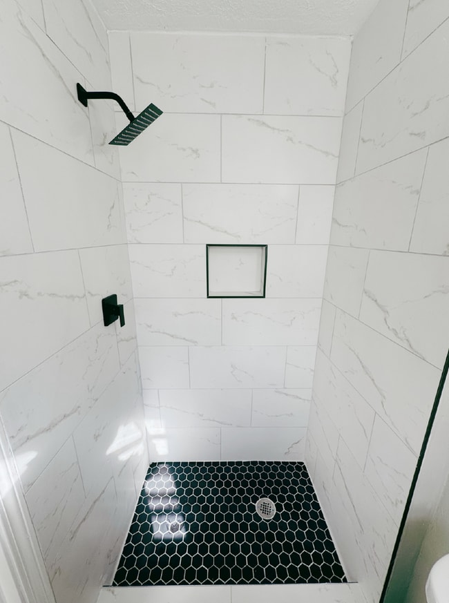 Building Photo - 2069 County Line Rd SW