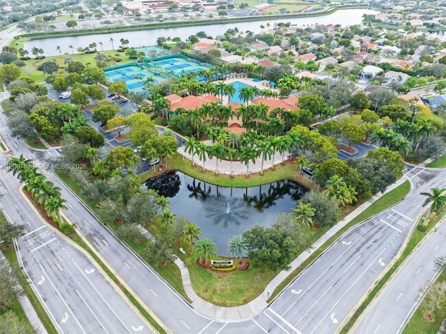 Foto del edificio - 1381 NW 144th Ave