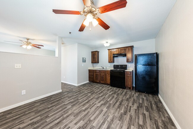 Foto del edificio - Lacy Lofts