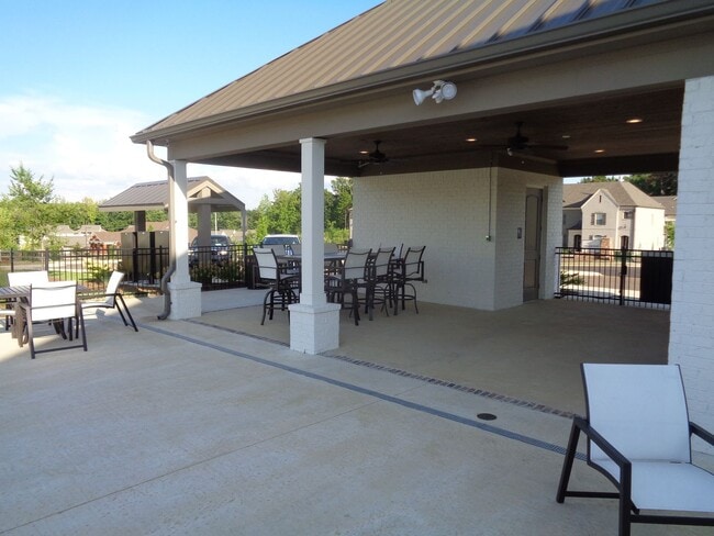 Building Photo - 3BR/3.5BA For Rent