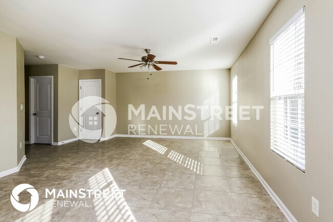 Foto del edificio - 352 Kendall Dr