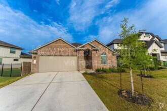 Building Photo - 113 Caney Cv