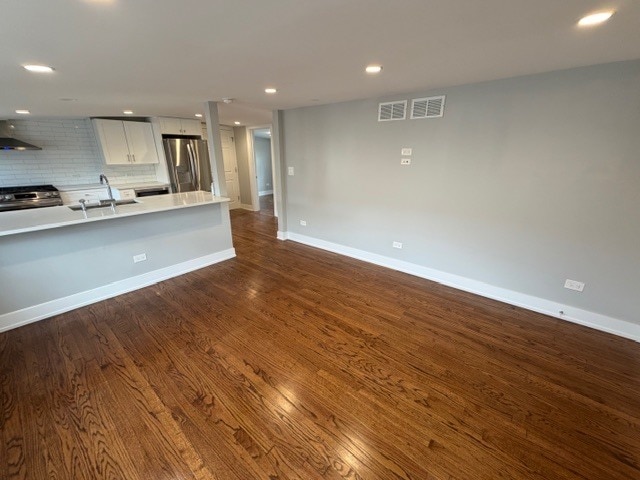 Foto del edificio - 3737 N Oconto Ave