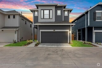 Building Photo - 11908 Briarwood Hill Way