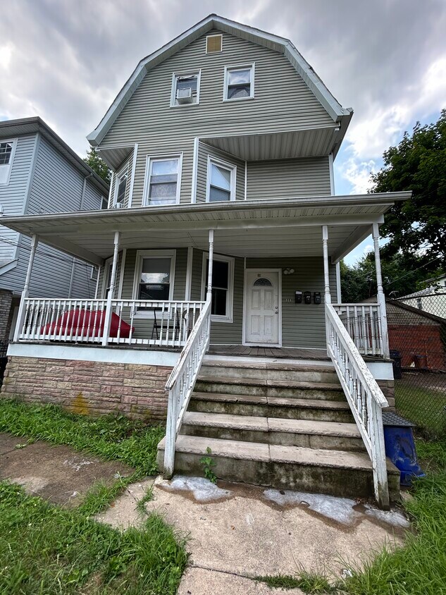 Front View - 40 Yates Ave