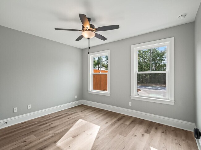 Foto del edificio - 3 Bedroom Home Available In Crawfordville ...