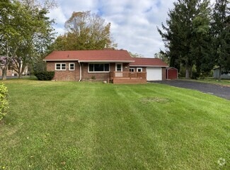 Building Photo - 244 N Ridge Rd