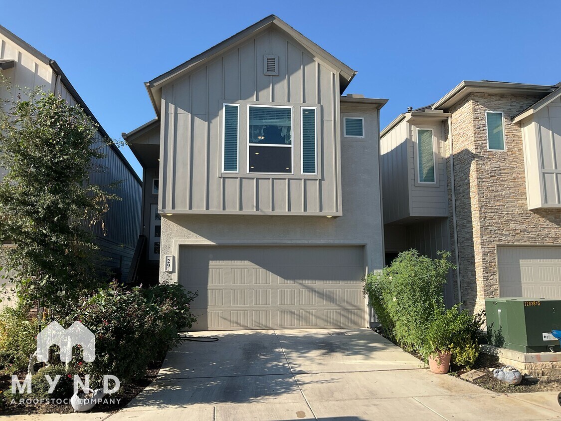 Foto principal - 8851 Oakland Rd