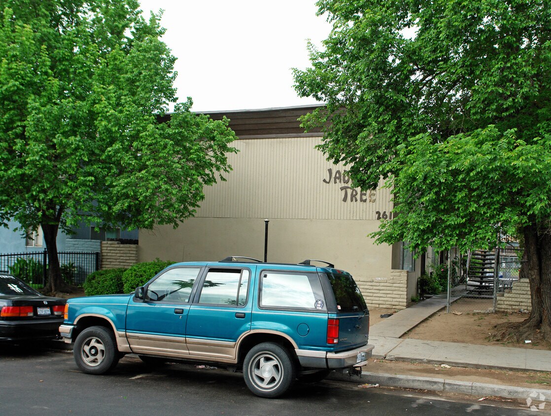 Building Photo - Jade Tree