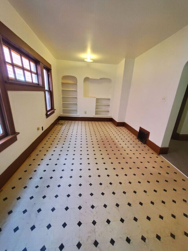 Foto del edificio - 3416 W Walnut St