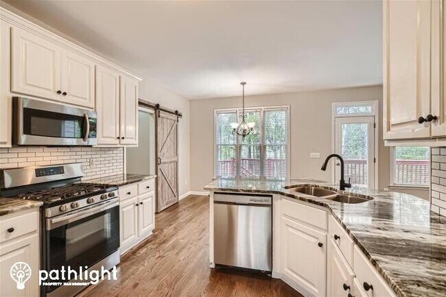 Building Photo - 115 Meadow Glen Way, Acworth, GA, 30101