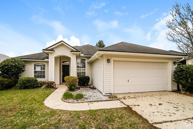 Building Photo - 557 Fallen Timbers Dr