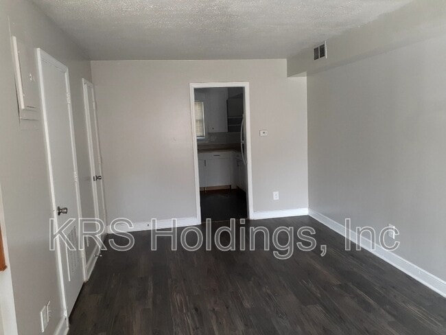 Foto del edificio - 5406 Remuda Dr