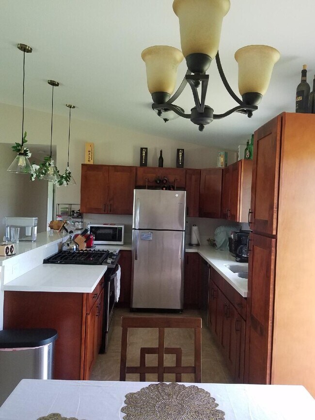 Foto del edificio - 17-451 Volcano Rd. Kurtistown, HI 96760